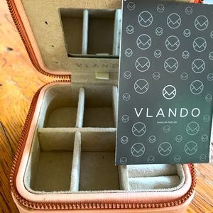 Vlando Jewelry Organizer NWT